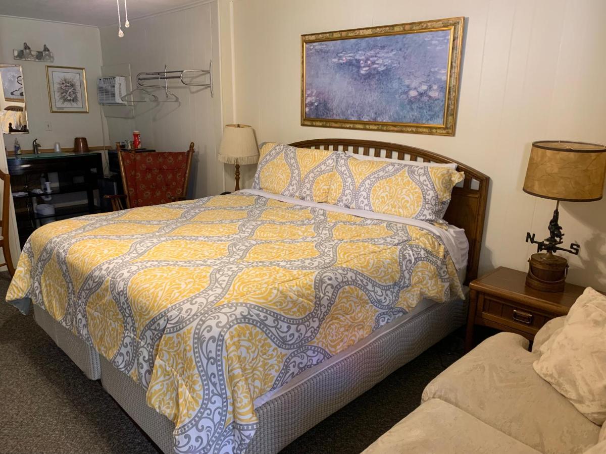 Phillips Historic Motel & Cottages รอบบินส์วิลล์ ภายนอก รูปภาพ