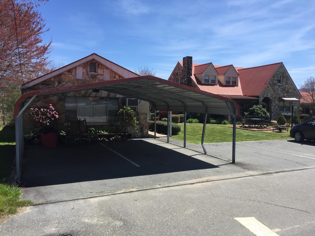 Phillips Historic Motel & Cottages รอบบินส์วิลล์ ภายนอก รูปภาพ